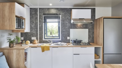 Mobil-home Olivier Premium 32m² (2bed-4pers) + 2SDB + semi-covered terrace ?m² + LV + CLIM (Sam)