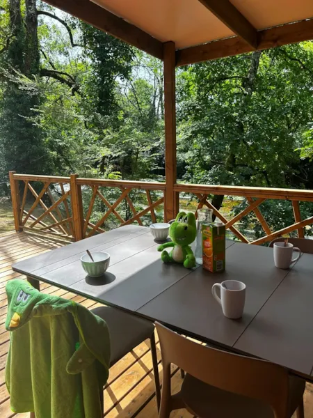 Location - New // Mobil-Home Ecrin Vert Premium 36,8M²(3Ch-6Pers)+2Sdb+ Terrasse Semi-Couverte 20M²++ Lv + Clim - Flower Camping Brantôme Peyrelevade
