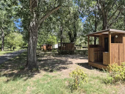 Premium Package - Private Bathroom (Shower, Wc, Washbasin), Outdoor Kitchen, Electricity