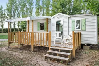 Mietunterkunft - Mobilheim Comfort - 30 M² - 2 Zimmer - Erhöhte Terrasse - Homair - Camping Le Parc des Allais 