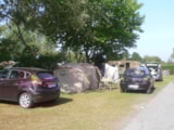 Forfait Confort : Emplacement Pour Caravane, Camping-Car Ou Tente +1 Voiture + Electricité Forfait Confort : Emplacement Pour Caravane, Camping-Car Ou Tente +1 Voiture + Electricité