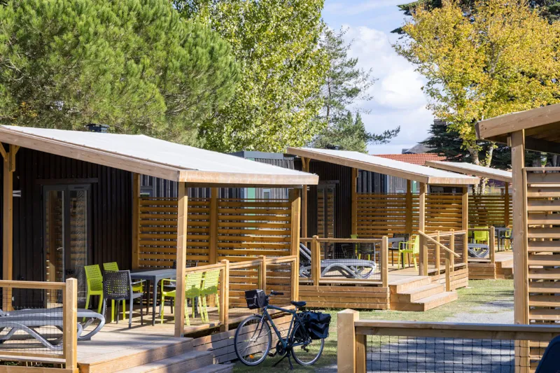 Homeflower Premium 29M²  (2Chambres) + Tv + Lv + Terrasse Couverte + Draps Inclus + Quartier Piéton