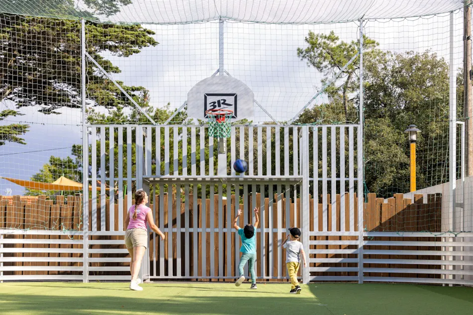 Flower Camping La Davière Plage