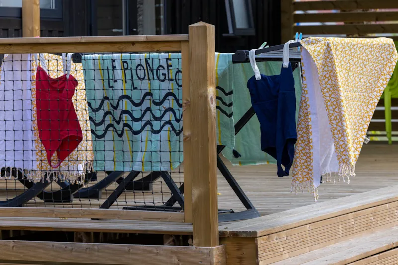 Homeflower Premium 29M²  (2Chambres) + Tv + Lv + Terrasse Couverte + Draps Inclus + Quartier Piéton