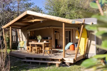 Mietunterkunft - Hütte Cotton Confort 32M² - 3 Schlafzimmer + Überdachte Terrasse - Flower Camping La Davière Plage