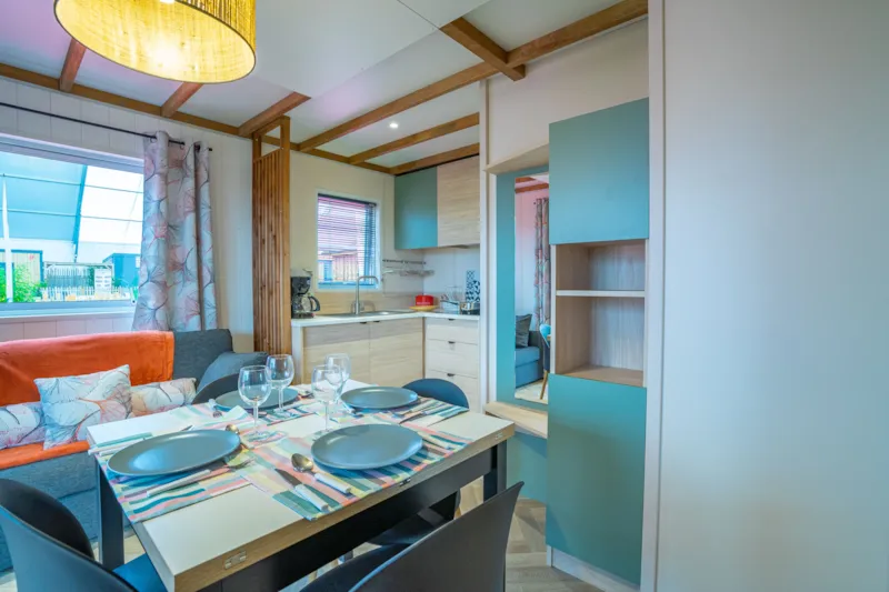 Chalet Cannelle 26.5M² 2 Chambres + Tv + Lv + Terr. Couverte+ Draps + Quartier Piéton + Clim