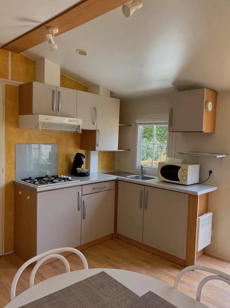 Mobil-Home Confort 30M² - 2 Chambres + Terrasse Couverte + Tv