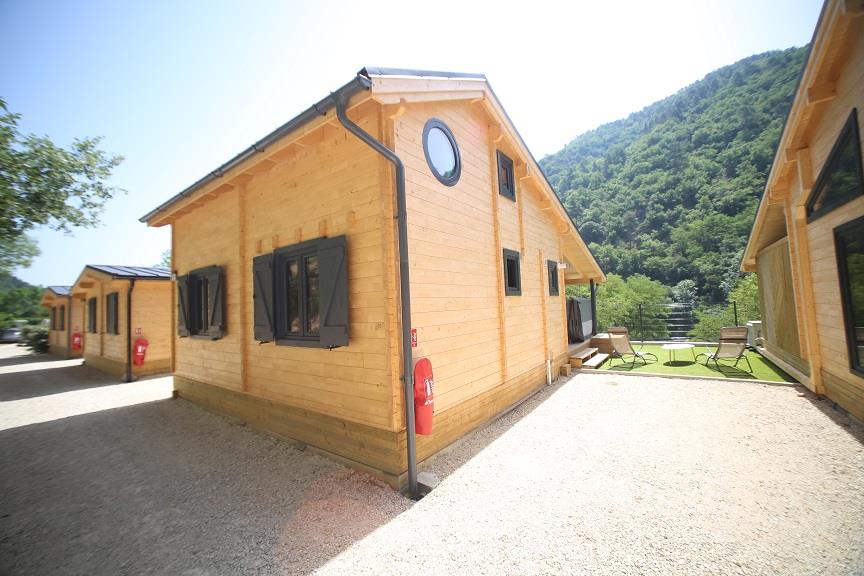 Mietunterkunft - Hütte Luxe - Jacuzzi - Eyrieux Camping