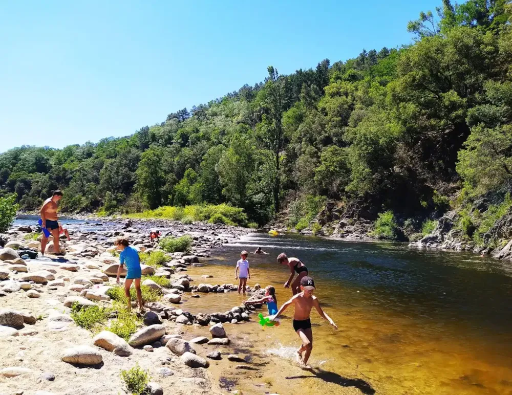 Clico Chic - Eyrieux Camping