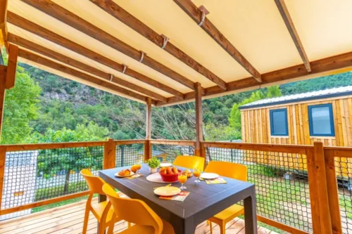 Accommodation - Mobile-Home Rose Top Presta - 33 M² - 2 Bedrooms - image n°2 - Clico Chic - Eyrieux Camping