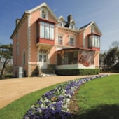 Castel Camping Château de Lez-Eaux