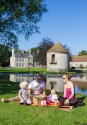 Castel Camping Château de Lez-Eaux