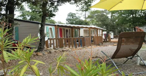 Camping Le Relais de la Bresque - image n°2 - Camping Direct