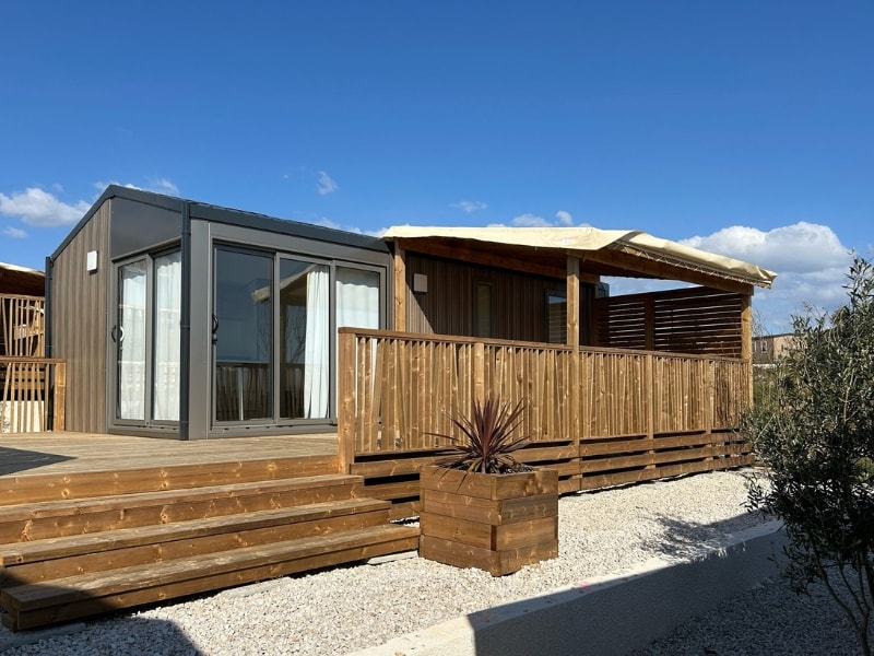 Stacaravan PREMIUM Large Heuvelachtige ligging 4 Personen (terras van 33 m²)