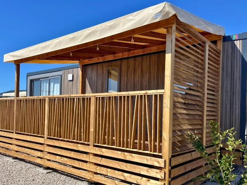 Mobil-Home Premium Large Colline 4 Places (Terrasse 33M2)