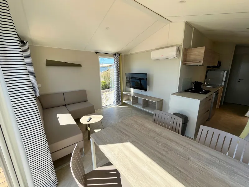 Mobil-Home Premium Large Colline 4 Places (Terrasse 33M2)