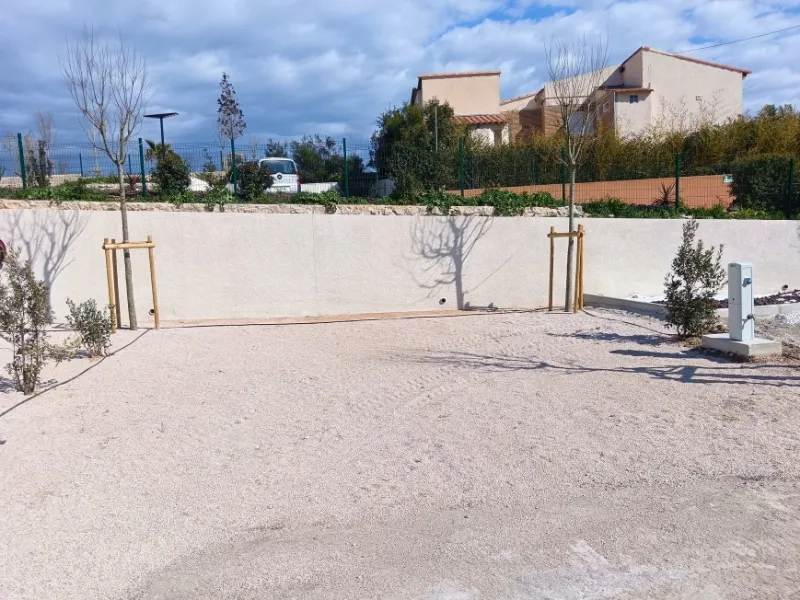 Grand Confort Large Emplacement Tente/Van/Caravane/Camping-Car