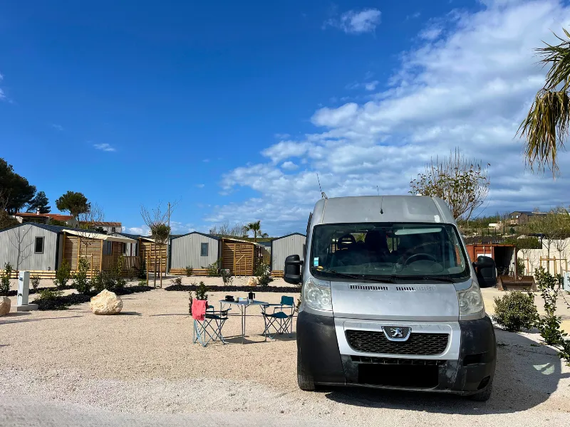 Grand Confort Large Emplacement Tente/Van/Caravane/Camping-Car