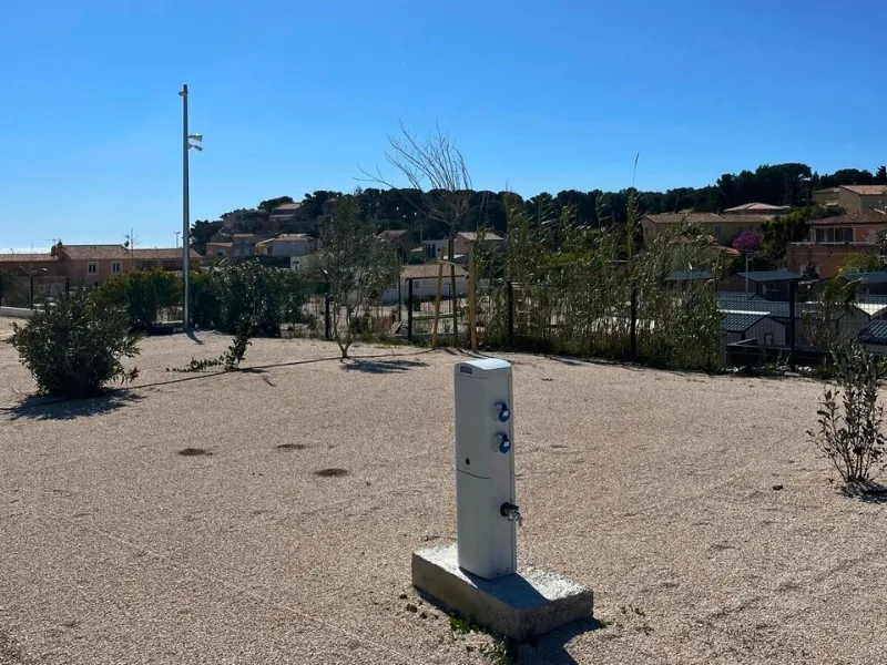 Emplacement - Grand Confort Xl Emplacement Tente/Van/Caravane/Camping-Car - Camping Les Tamaris