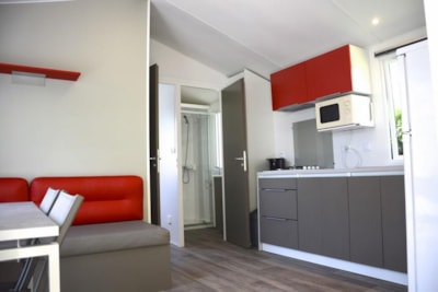 Mobile home 27m² with private facilities - 2 bedrooms + Terrace — 4