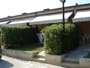 Mietunterkunft - Bungalow Camelia - Villaggio turistico Lido d'Abruzzo