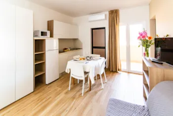 Mietunterkunft - Zweuzunnerwohnung Maxi Mauerwrk - Villaggio turistico Lido d'Abruzzo