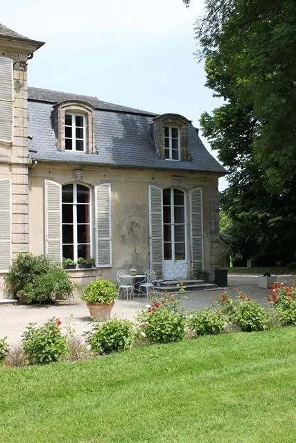 Location - Gîte Du Château : Les Rosiers - Castel Camping Château de Martragny