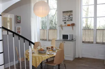 Mietunterkunft - Ferienwohnung Im Schloss: Les Hortensias - Castel Camping Château de Martragny