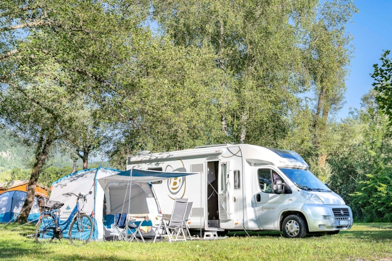 Stellplatz ****