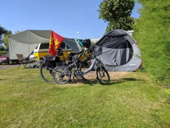 Stellplatz - Cyclo-Rando-Paket - Camping La Gallouette