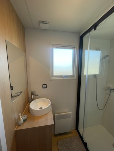 Grand Confort 2 bedrooms - 30m2 + half-sheltered terrace  (arrival on Sunday in July/August) — 9