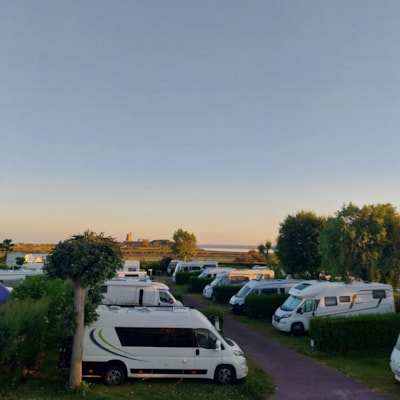 Package pitch for van, camper, mobilhome or tent + electricity — 7