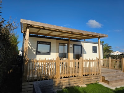 Grand Confort 2 bedrooms - 30m2 + half sheltered terrace — 2