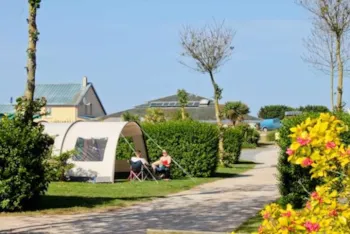 Stellplatz - Stellplatz Premium - Camping Paradis UTAH-BEACH
