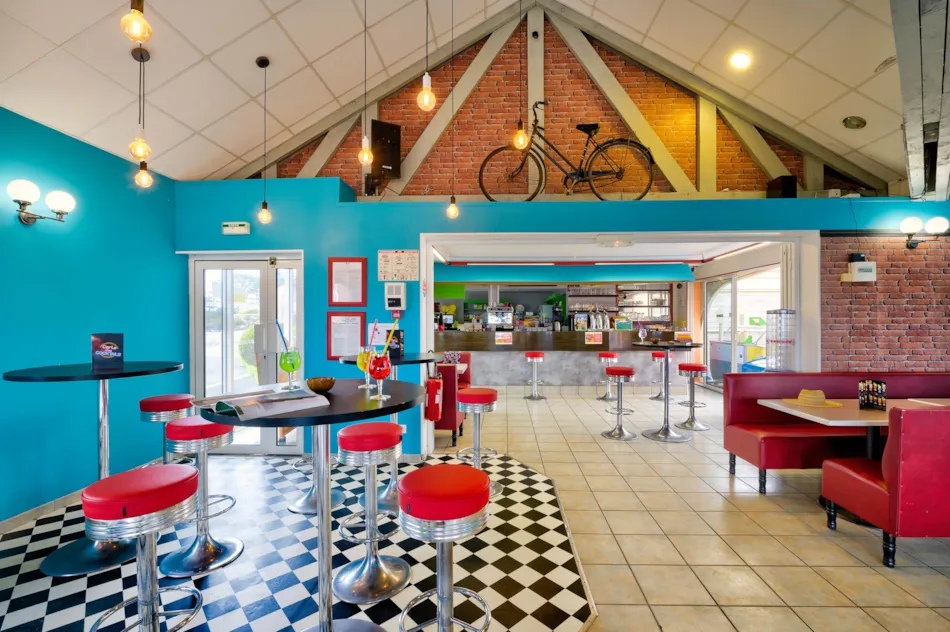 Camping Paradis UTAH-BEACH