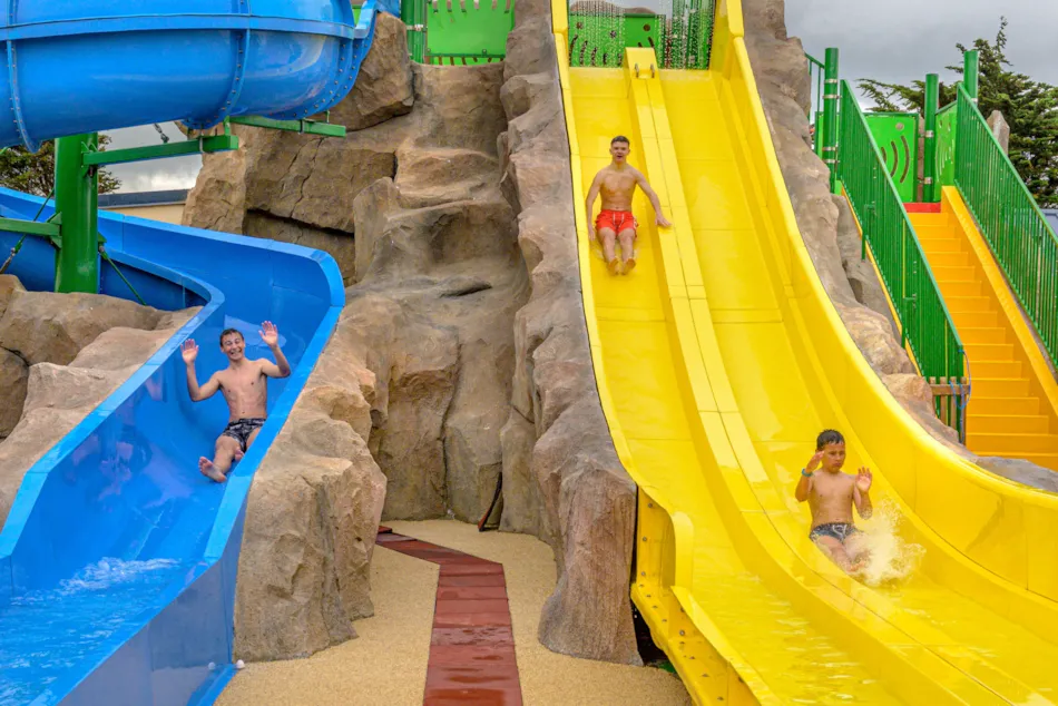 Camping Paradis UTAH-BEACH