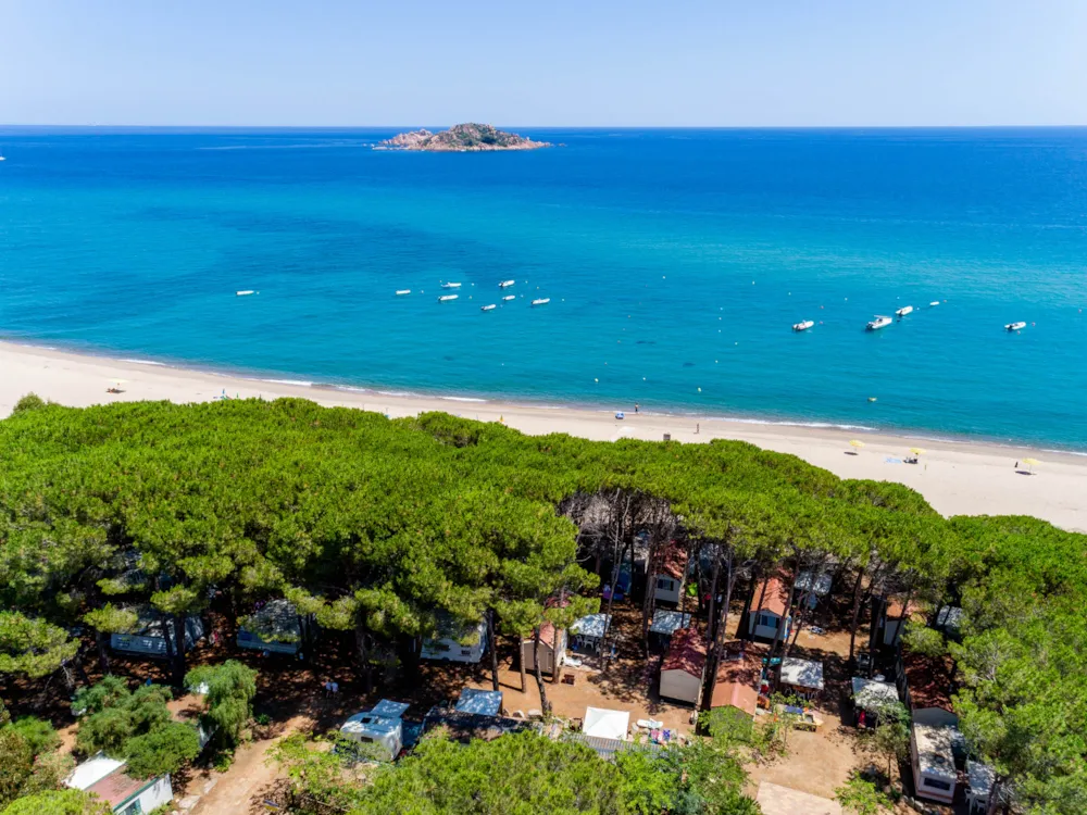Camping Le Cernie - image n°1 - Camping Direct