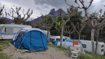 Stellplatz - Stellplatz Standard - Wecamp Pedraforca