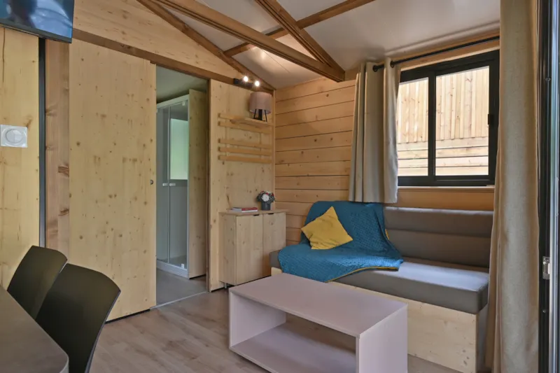 Bungalow Couple Wood