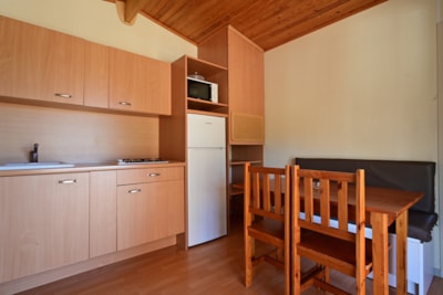 MOBILE HOME BASIC FAMILY — 3