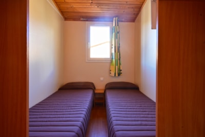 MOBILE HOME BASIC FAMILY — 4