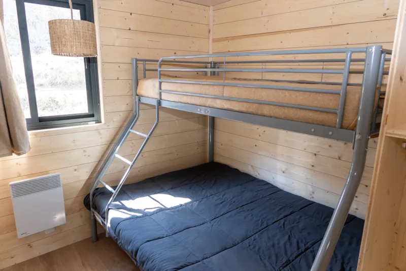 Bungalow Family Wood