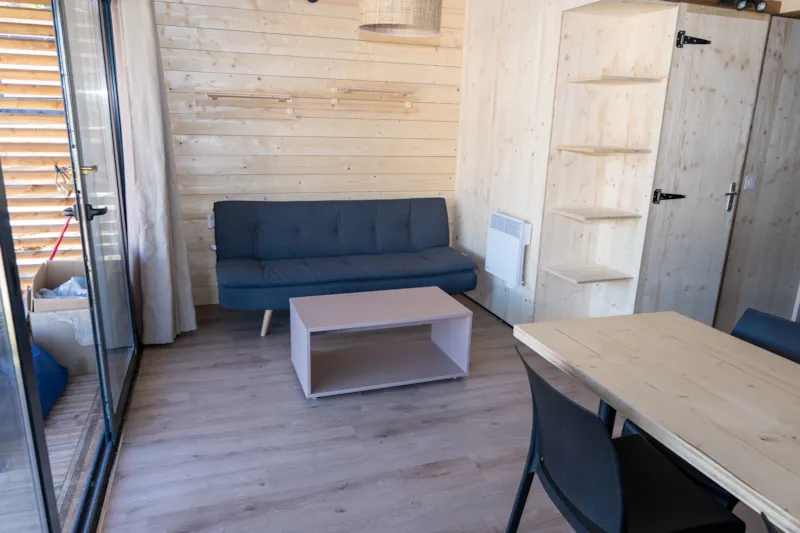 Bungalow Family Wood