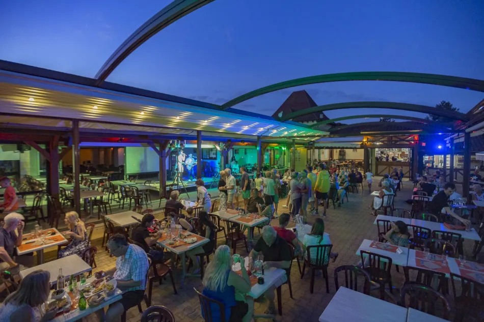 Camping Sandaya Les Péneyrals