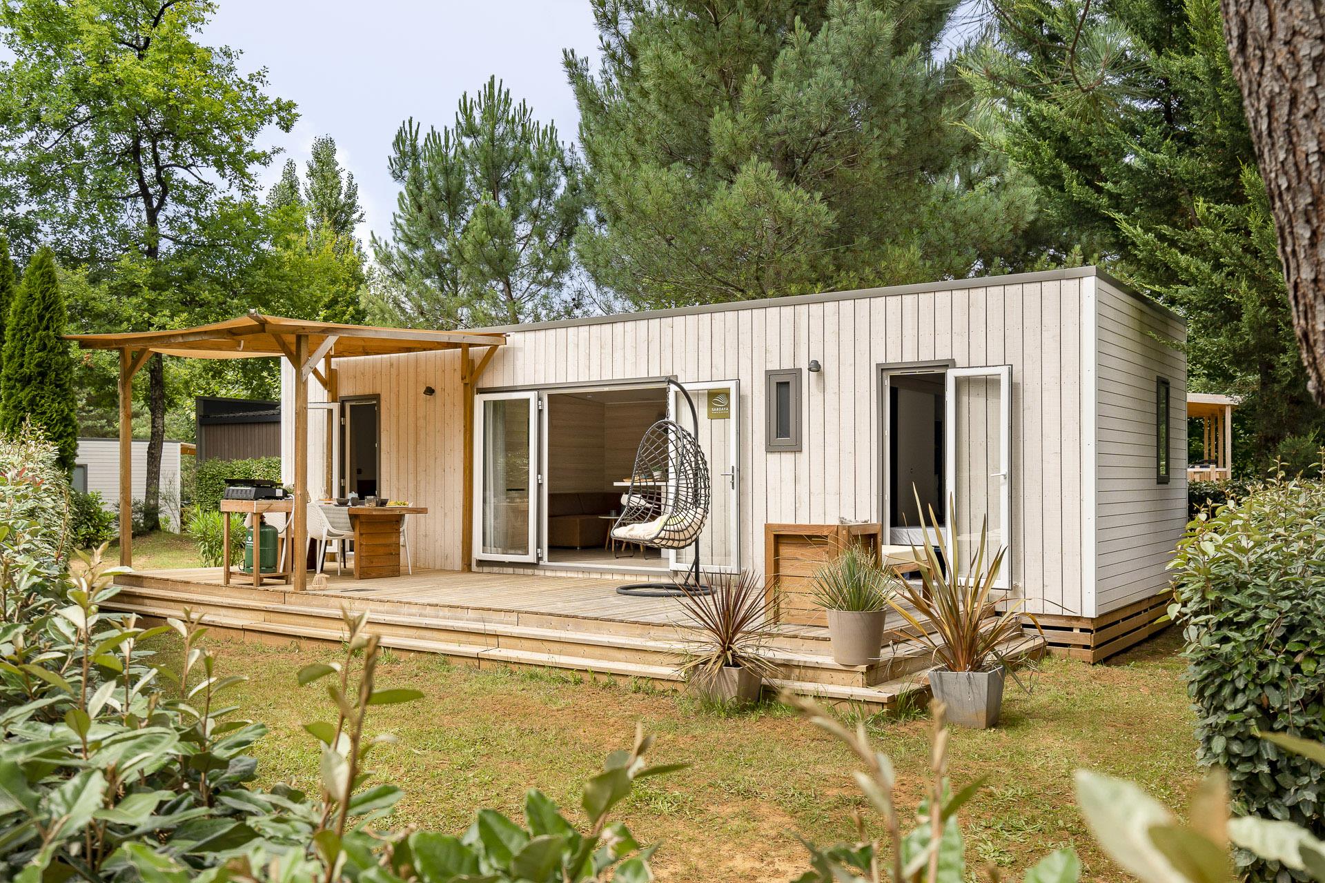 Huuraccommodatie - Cottage  2 Slaapkamers Airconditioning Premium - Camping Sandaya Les Peneyrals