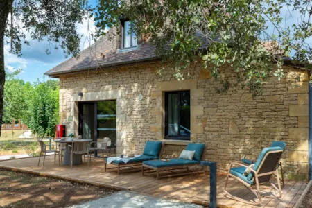 Accommodation - Apartment Cyrano With Terrace 2 Bedrooms Prm Prestige - Camping Sandaya Les Péneyrals