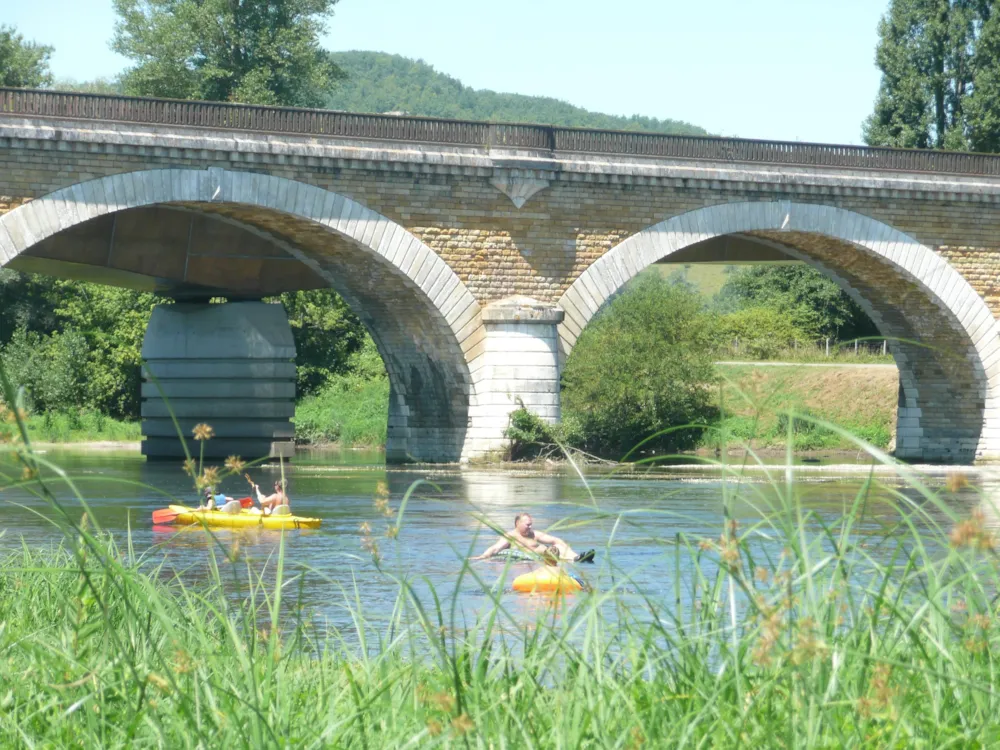 Camping Les Charmes