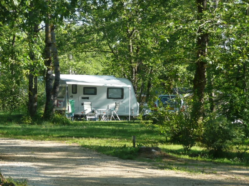 Camping Les Charmes photo 4
