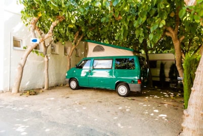 Pitch Standard: car + tent/caravan or camping-car + electricity 5A — 2