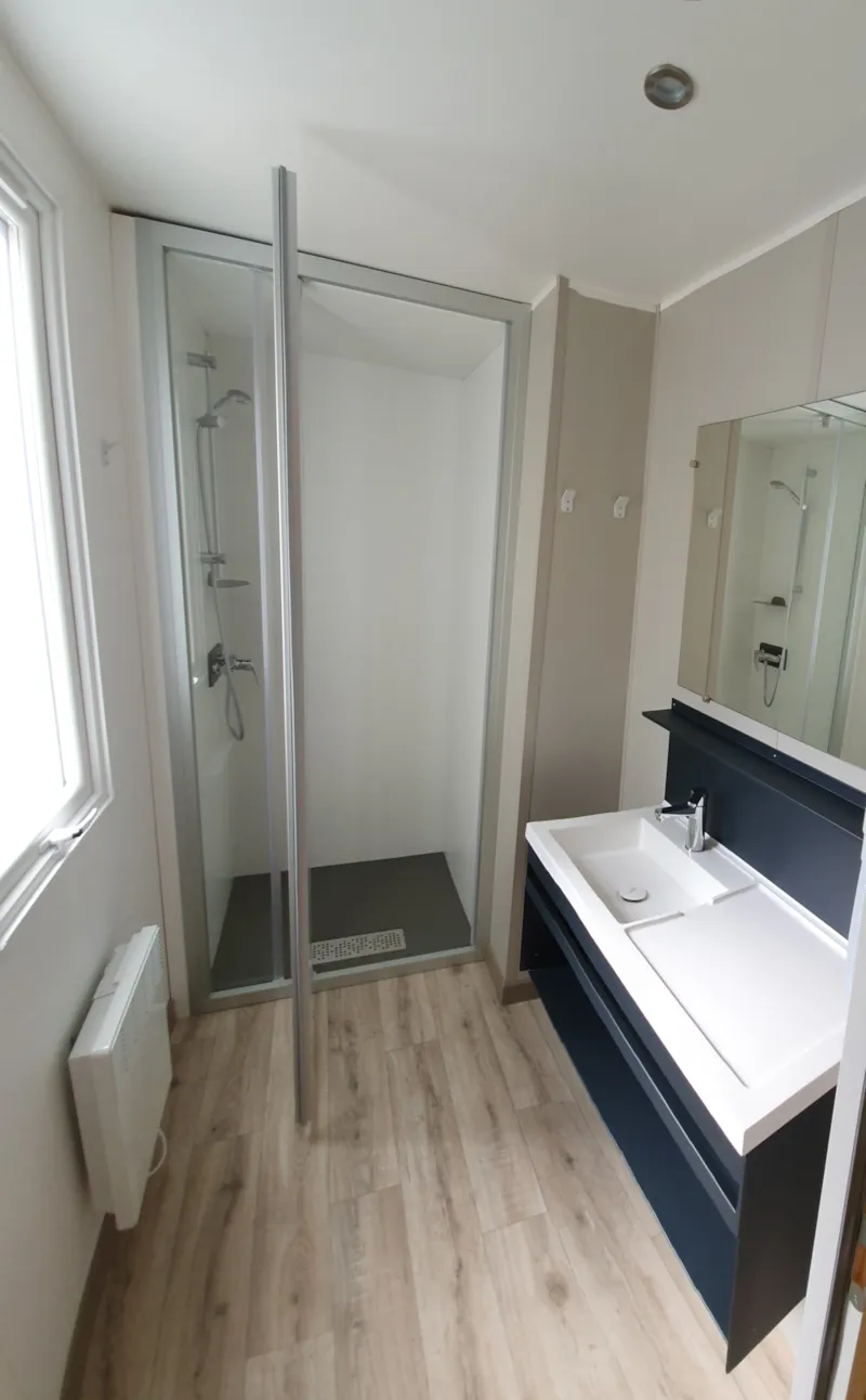 Premium 2 Ch - 30 M² / Terrasse Couverte 15 M²  ( Clim. En Option).